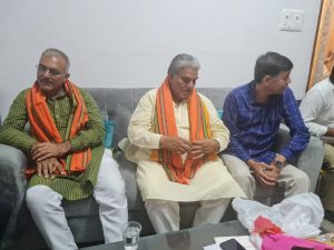 सांसद संजय भाटिया ने कृष्ण लाल पंवार को दी बधाई