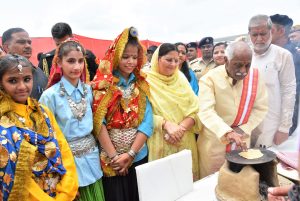 Kaithal News/Teej festival is the heritage of our culture it is our responsibility to preserve it: Governor Bandaru Dattatreya