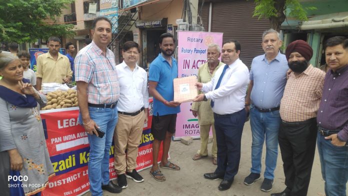 Panipat News/District Legal Services Authority Panipat in association with Rotary Panipat Central celebrated Paper Bag Day