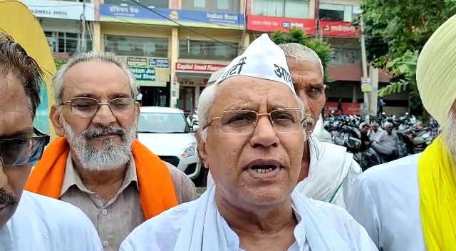 Protest Against the Demolition of the House