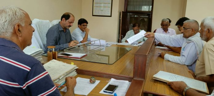 DC Listened to the Problems of 58 Citizens in the Weekly Camp Office