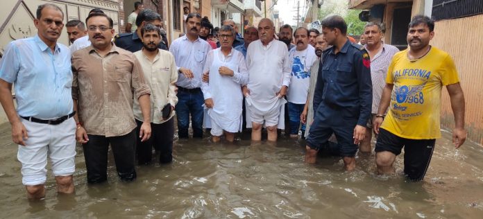 Hooda Reached to Take Stock of Rain