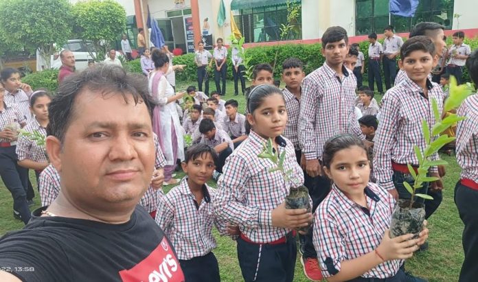 Panipat News/Planting saplings in Indology Public Senior Secondary School and distributed saplings to 121 students