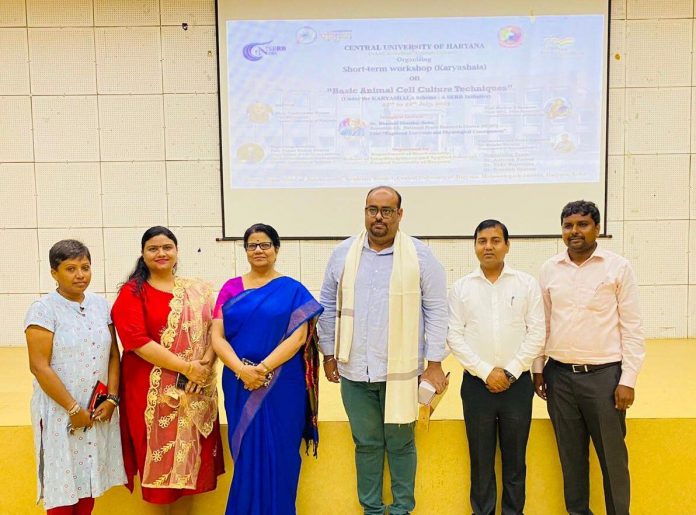 Workshop on Animal Cell Culture Started in Central University of Haryana