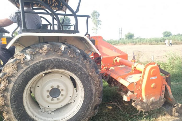 Panipat News/Farmer dies after getting stuck in rotavator in Panipat