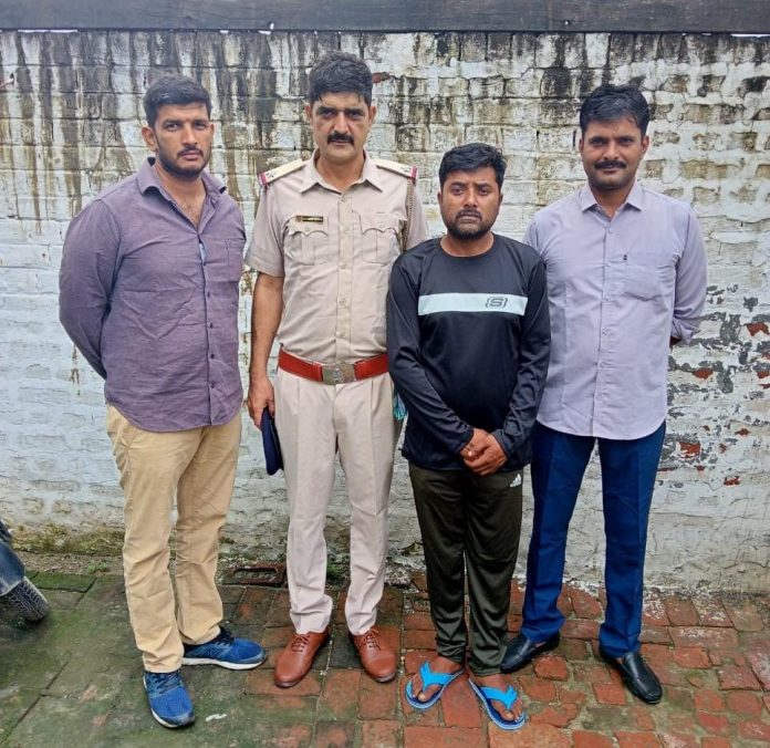 Panipat News/The team of Panipat Anti Narcotics Cell brought the drug supplier arrested from Himachal