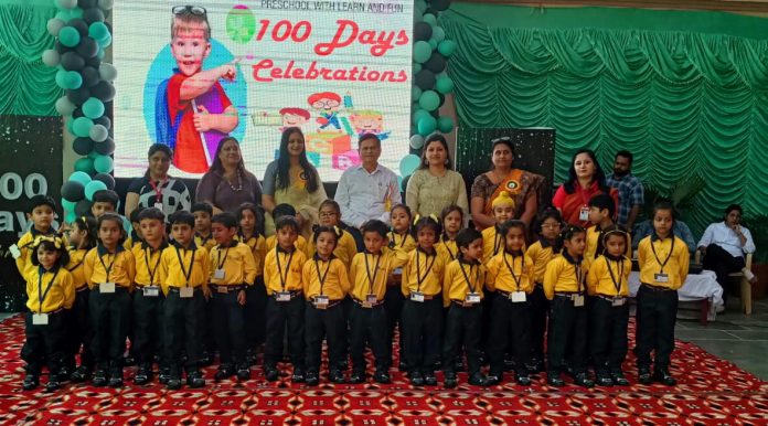 Panipat News/Little students showed their talent in 100 days teaching in Geeta Vidya Mandir