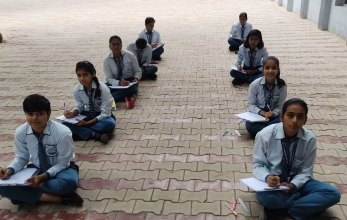 Writing Essay Competition organized by CBSE in Shri Krishna School Mahendragarh