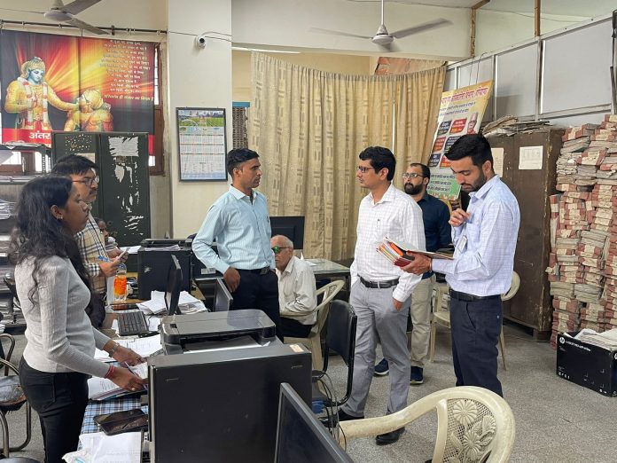 Panipat News/Collector Rajesh Soni did surprise inspection in the offices of various departments