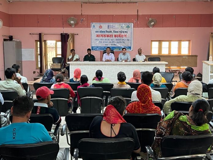 Organized meeting to link drinking water and sewer connections with family identity card