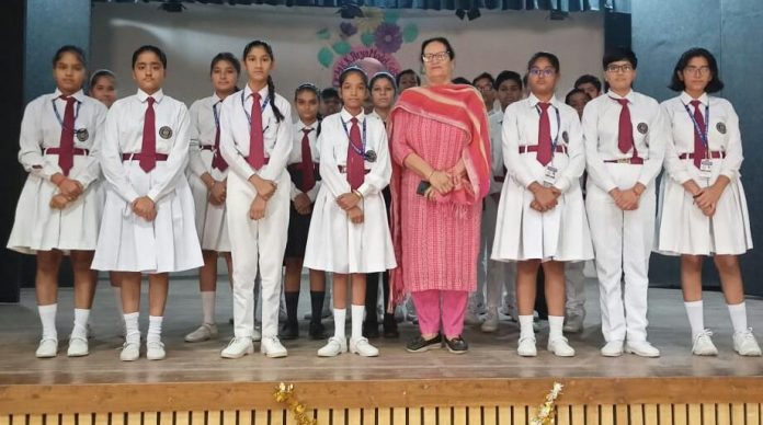 Panipat News/Inter House Sanskrit Shloka Recitation Competition Organized at Dr. MKK Arya Model School