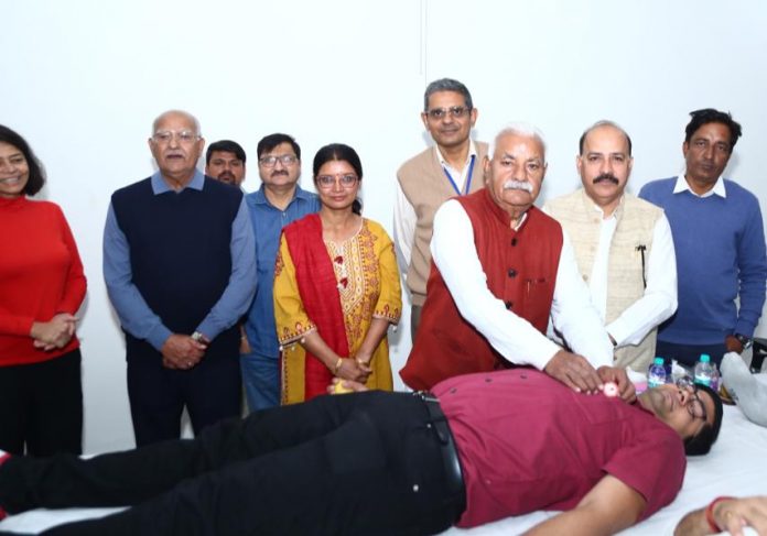 Blood donation camp organized by Chamber of Commerce and Industry