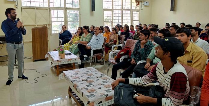 Panipat News/Workshop organized at IB PG College