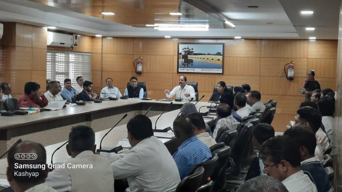 DC took monthly meeting of officers