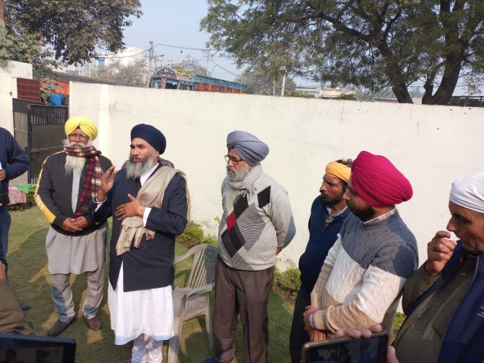 Jhinda should resign and leave the committee: Baba Soran Singh