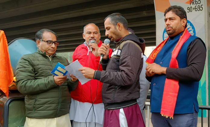 Panipat News/Students presented great inspirational hymns regarding the life of Swami Shraddhanand