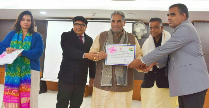 Panipat News/Rajya Sabha MP honored District Nodal Officer Principal Dr. Krishna Kumar