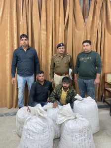 Panipat News/Two drug smugglers arrested with car