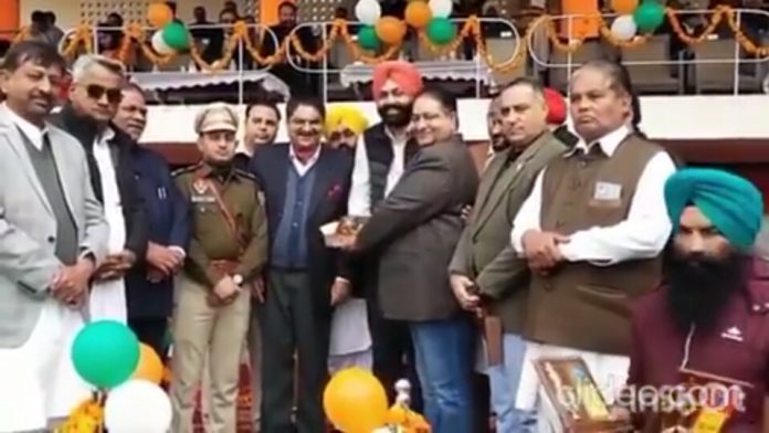 Transport Minister Laljit Bhullar hoisted the tricolor in Nawanshahr