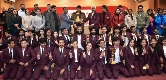 Panipat News/Arya College creates history by winning runner up trophy in North West Inter University Youth Festival