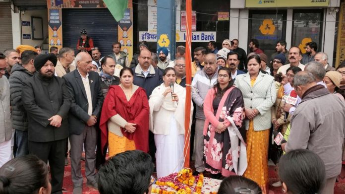 Republic Day celebrated with pomp in Sector-6 market