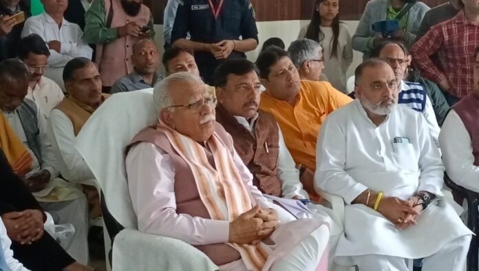 Chief Minister Manohar Lal watched the 98th episode of Mann Ki Baat