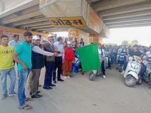 Helmets distributed to 132 people under road safety campaign