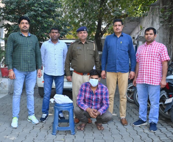 Panipat News/drug smuggler arrested with 2 kg 800 grams of opium in Panipat