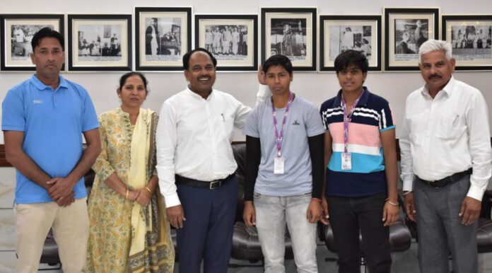 Panipat News/Two promising daughters of Arya College got selected in UP Police through sports quota