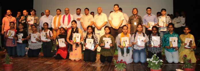 Panipat News-Students honored in Piet