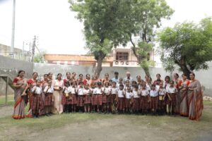 Arya Girls Public School