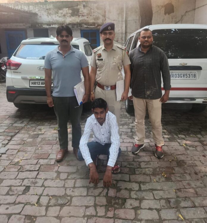 Second accused involved in bike snatching incident arrested