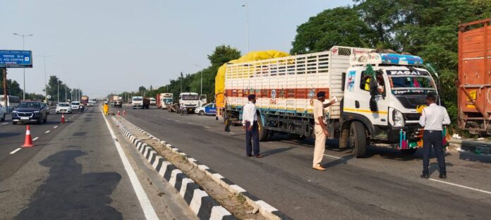 Challan Issued For 166 Heavy Vehicles Violating Rules