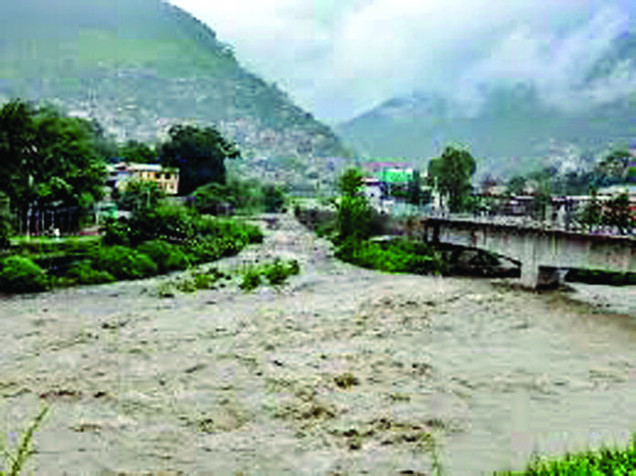 ब्यास नदी के जल स्तर की हो रही नियमित मॉनिटरिंग