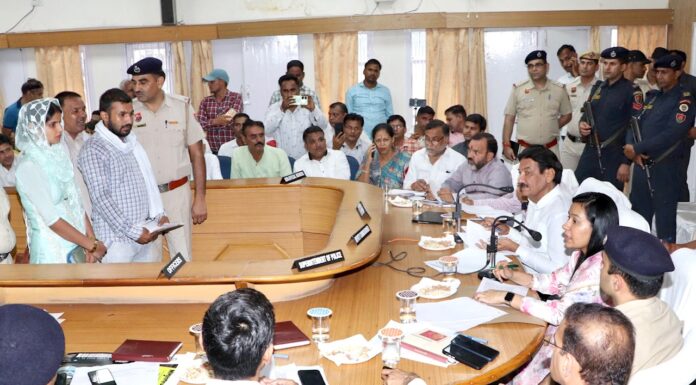 Energy Minister Ranjit Singh took the meeting of Public Relations and Public Grievances Committee