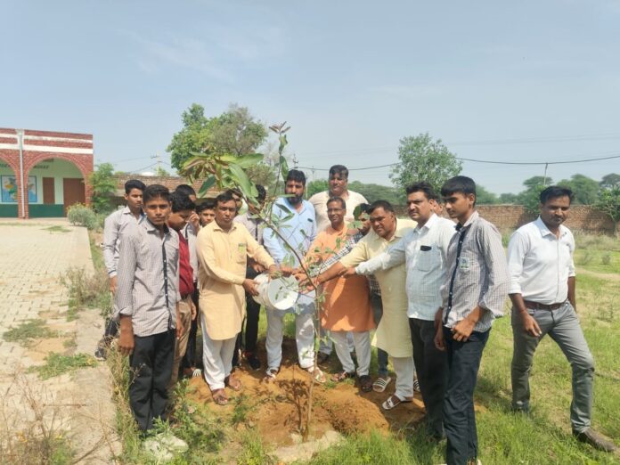 Dharmasena gave the message of environmental protection by running a tree plantation campaign in Berla.