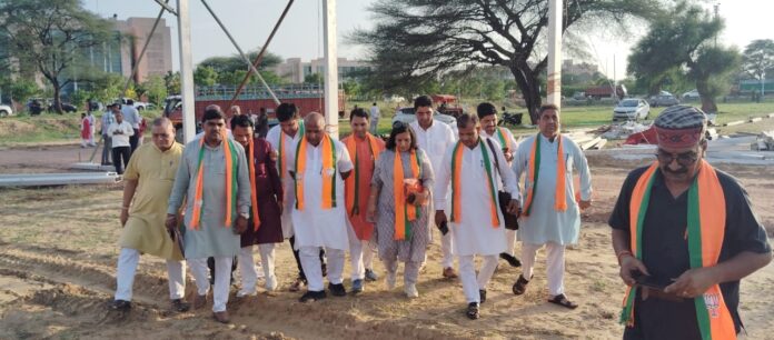 BJP District President Kiran Kalkal and Backward Class Cell District President inspected the rally venue along with the State President.