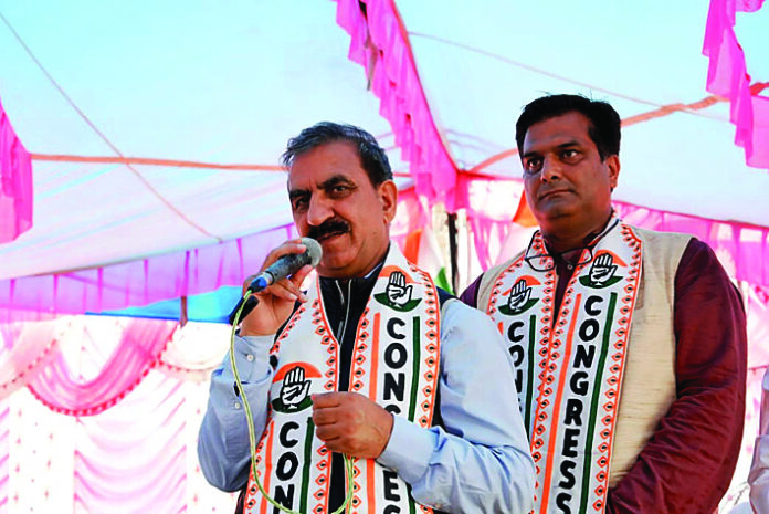 जयराम ठाकुर ने हमीरपुर में नहीं किया विकास : मुख्यमंत्री 
