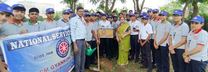 Planted a tree in the name of mother and pledged to take care of it