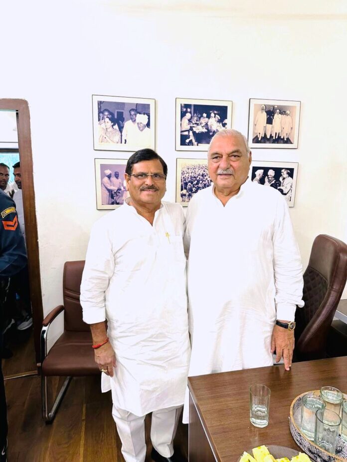 Leader of Opposition Chaudhary Bhupendra Singh Hooda and Congress State President Chaudhary Udaybhan in Rewari on 27th.