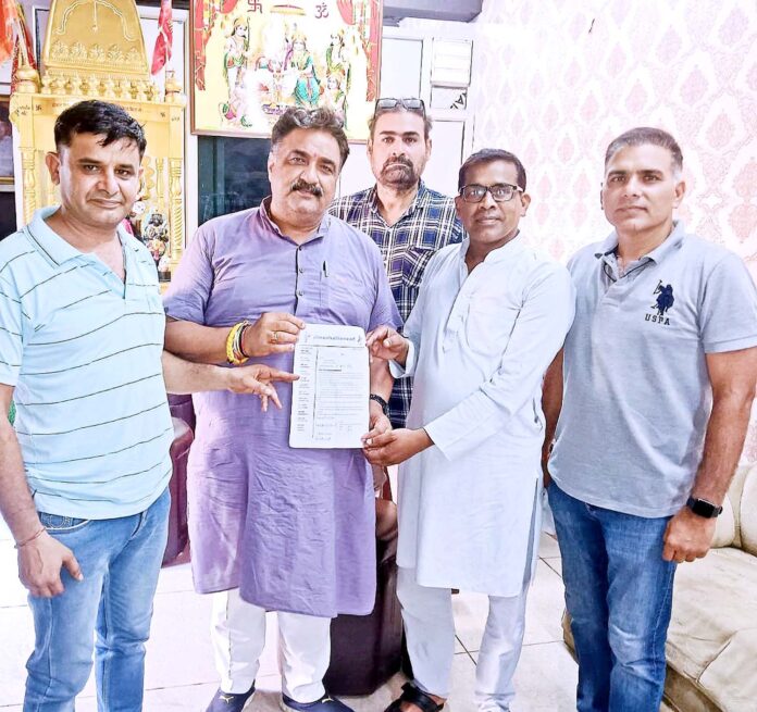 Guest teachers submitted a memorandum to the MLA