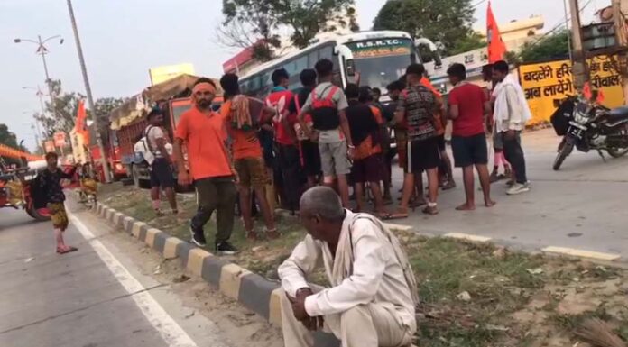 Water was broken due to collision with a roadways bus, enraged kanwadis blocked the road