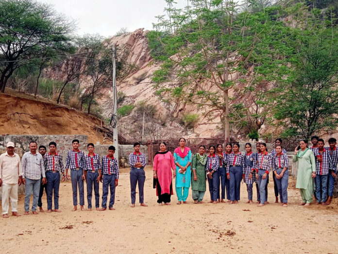 Under Youth and Eco Club Camp, students were taken on tour to tourist places