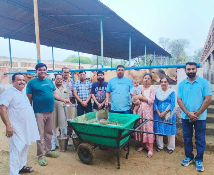 Bharat Vikas Parishad Ratia organized a Savamani in Shri Krishna Gaushala