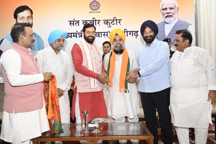 Haryana Committee spokesperson Ajarana joined the Bharatiya Janata Party