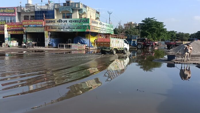 Delhi government alert regarding floods