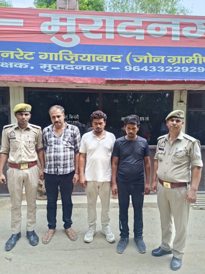 Doda worth Rs. 2.5 crore seized in Ghaziabad, three smugglers arrested