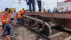 Haryana Train Accident : दिल्ली-अंबाला रूट 7 घंटे बाद बहाल