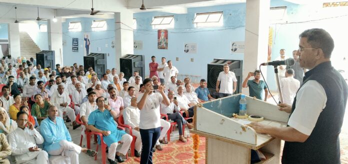 All SC-ST intellectuals' felicitation ceremony was organized in Ambedkar Bhawan