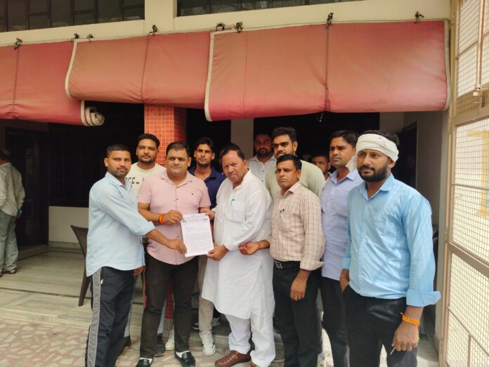 Contracted Health Workers Union handed over a letter of demands to the MLA